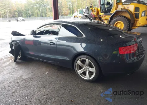 2014 Audi A5 2.0T Premium из США, поврежденный, VIN WAULFAFR7EA009087
